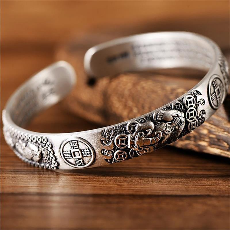 Vintage Collectible Coins - Bracelet Sutra en argent thaïlandais pour