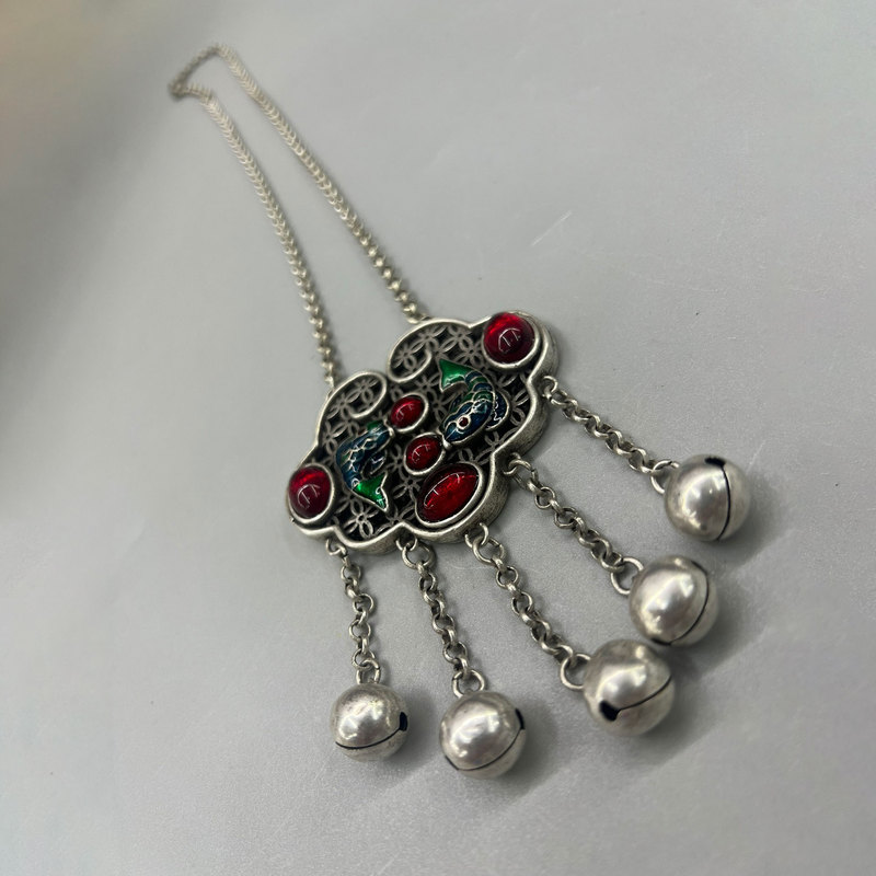 Vintage Collectible Market - Pendentif vintage en argent avec pierre